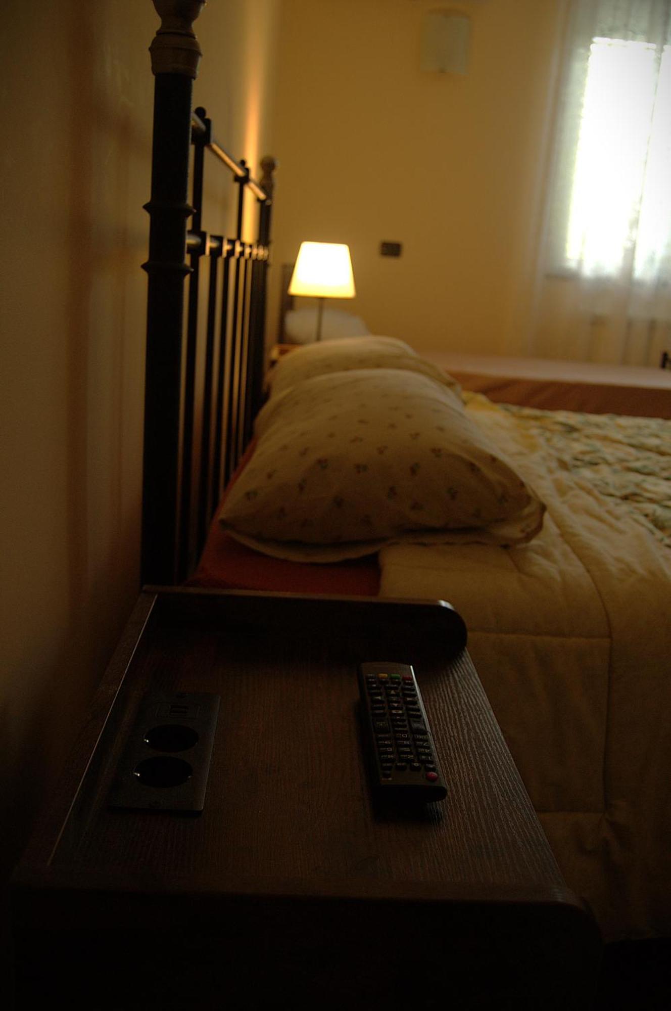 A Nespulara Bed & Breakfast Galati Marina Luaran gambar